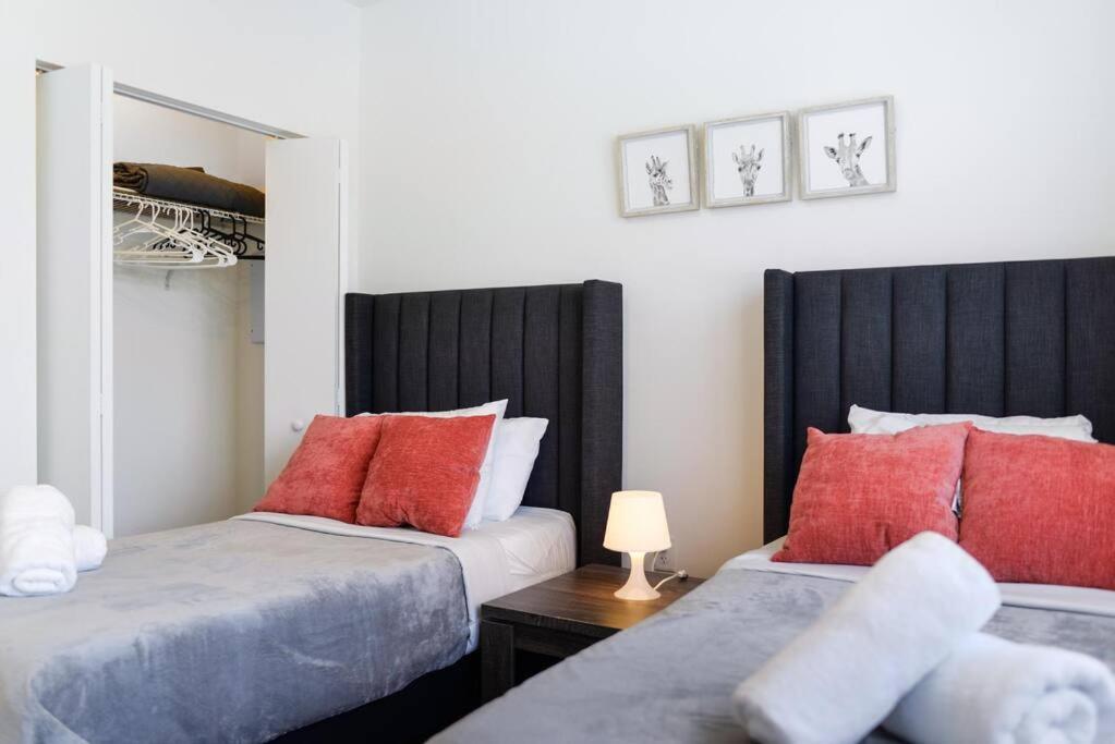 Awesome 3Br Townhouse 15Minutes From The Beach Miami Exterior photo