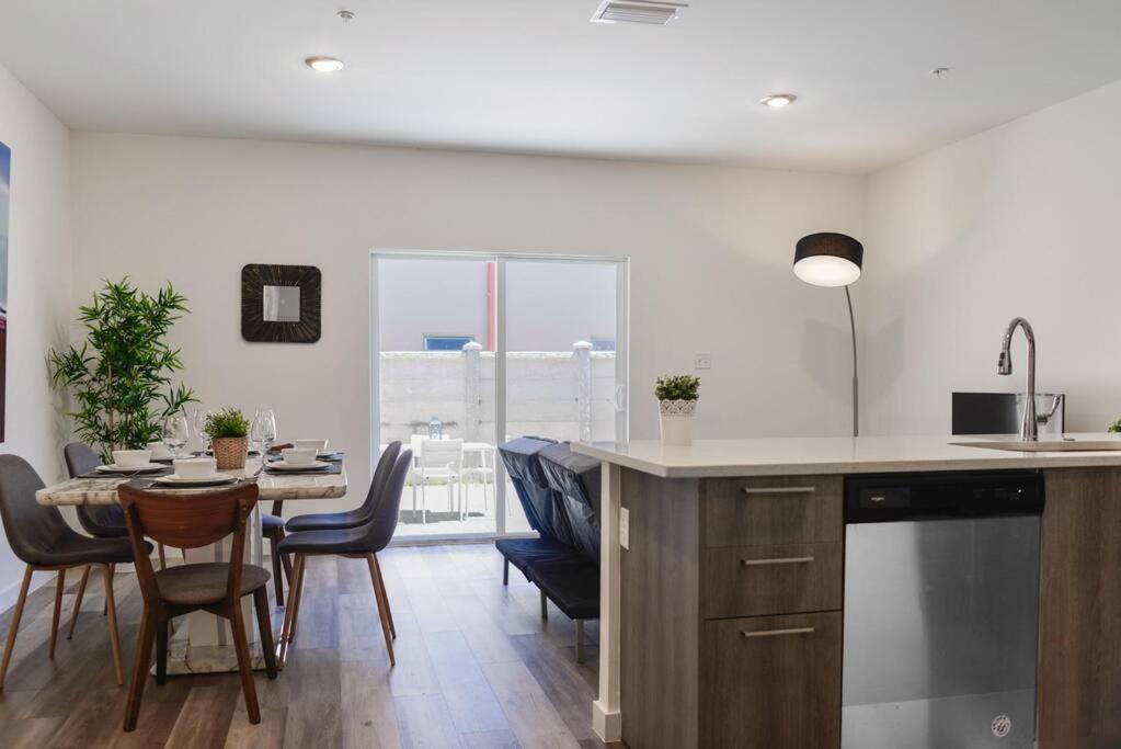 Awesome 3Br Townhouse 15Minutes From The Beach Miami Exterior photo